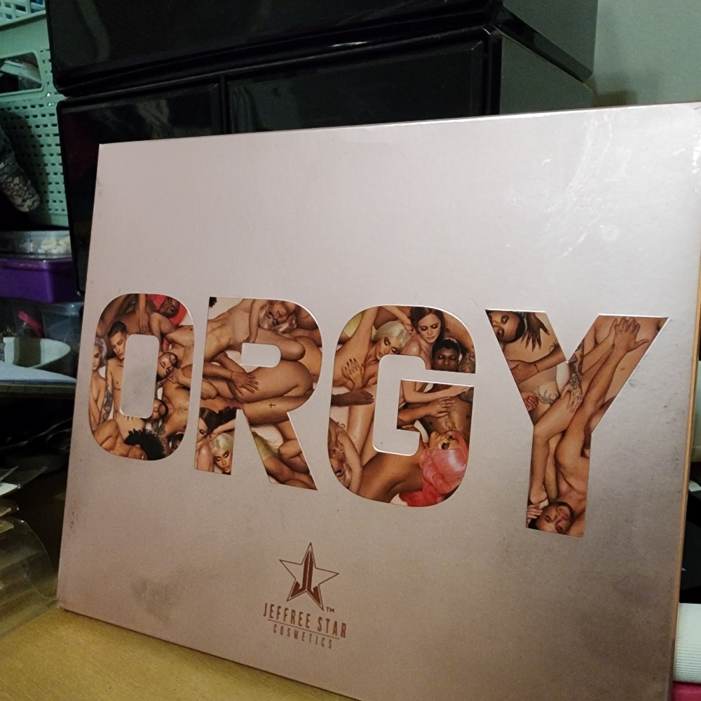 BRAND NEW Jeffree Star OR*Y Makeup Pallette - Picture 4 of 4